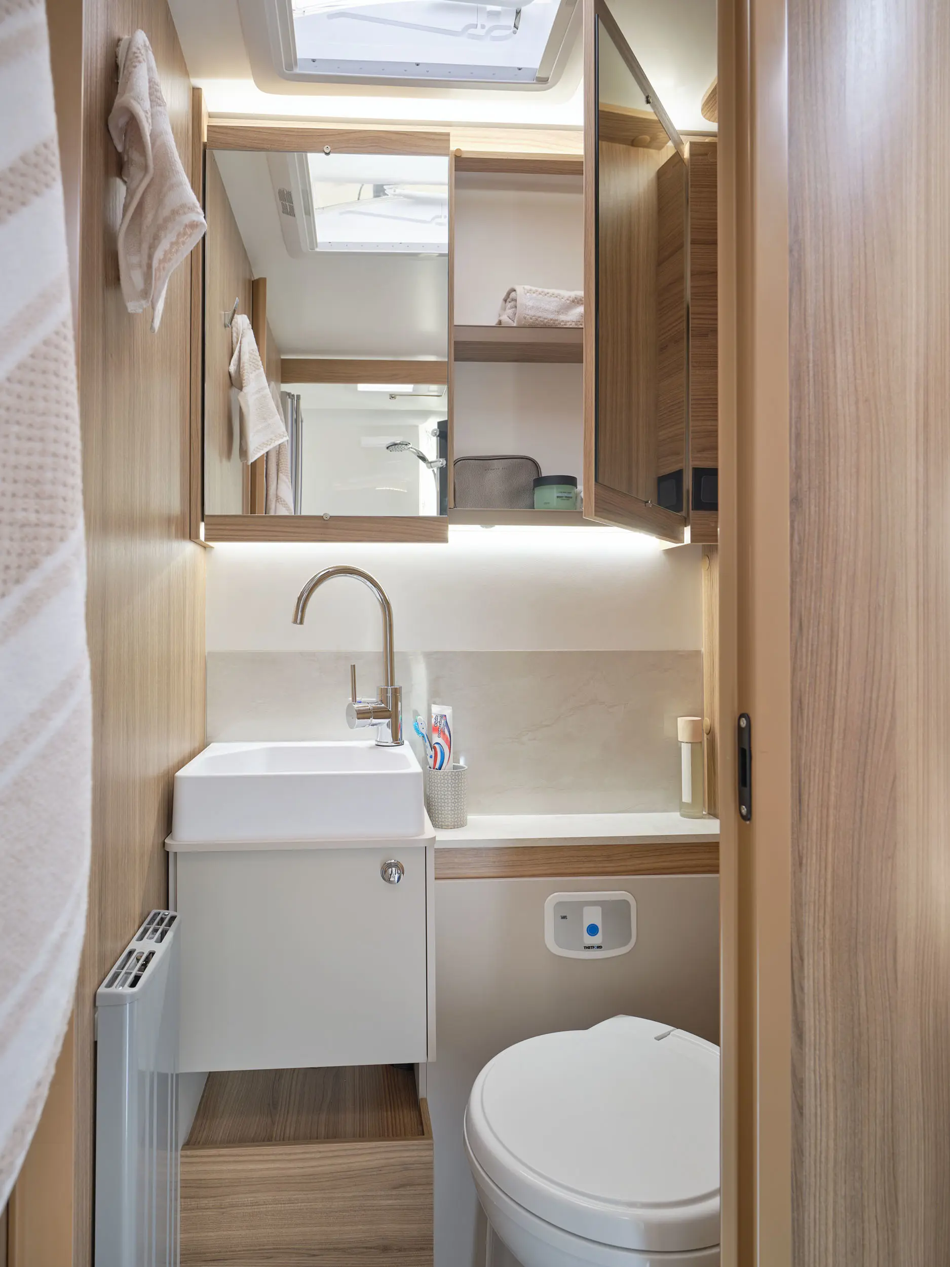 Cabrera Washroom